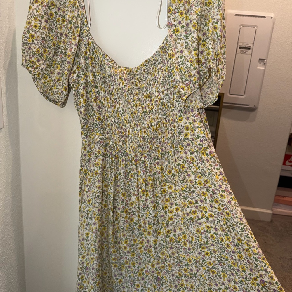 Elodie Floral Midi Dress - Yellow, Green & Cream - Picture 5 of 8
